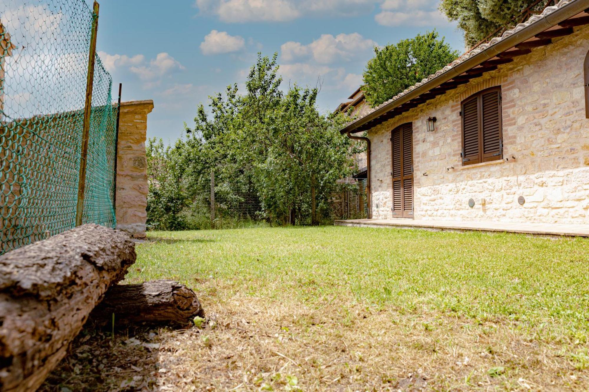 Rustic House, Con Patio E Giardino, Assisi Centro Vila Exterior foto