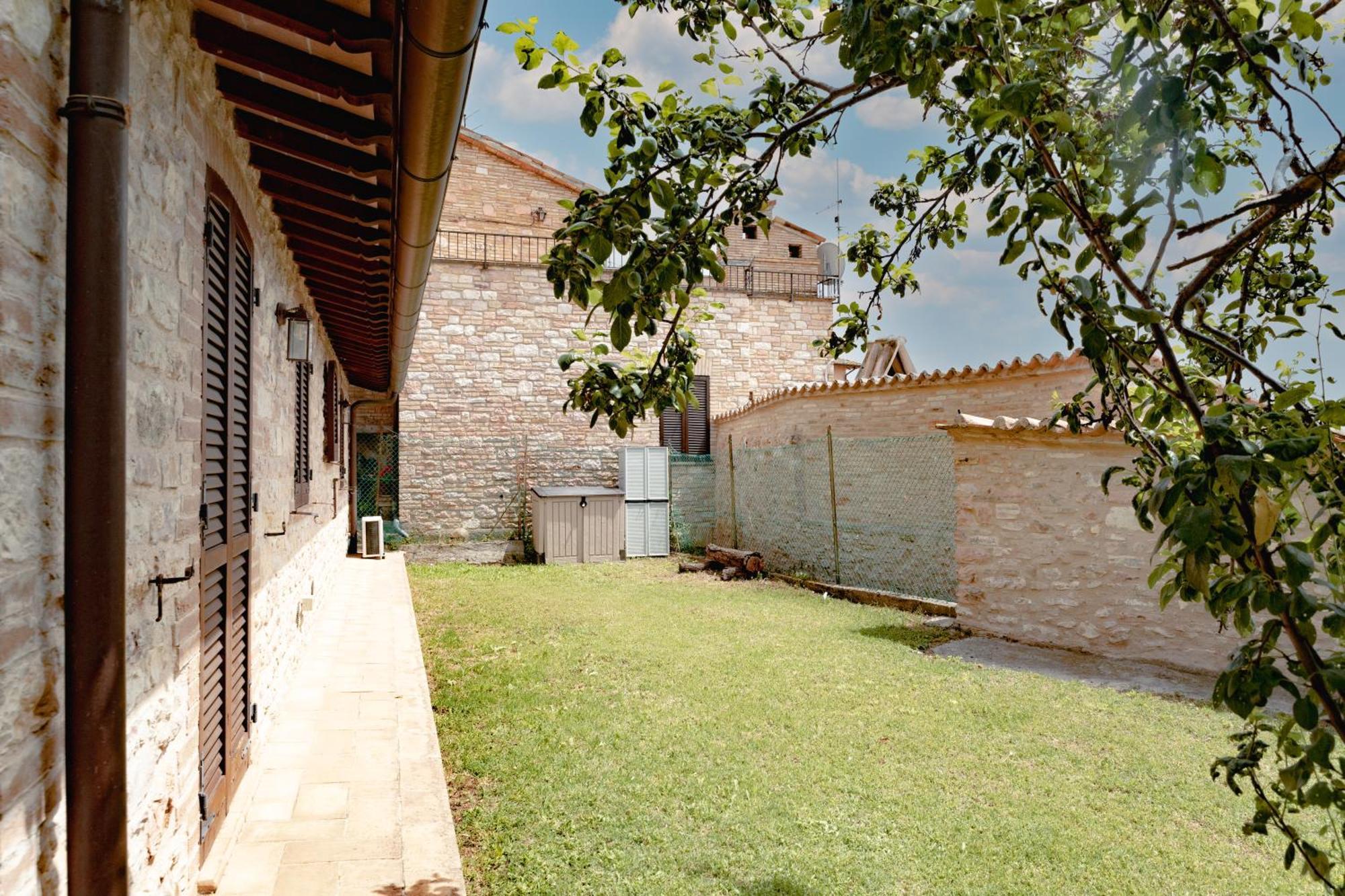 Rustic House, Con Patio E Giardino, Assisi Centro Vila Exterior foto
