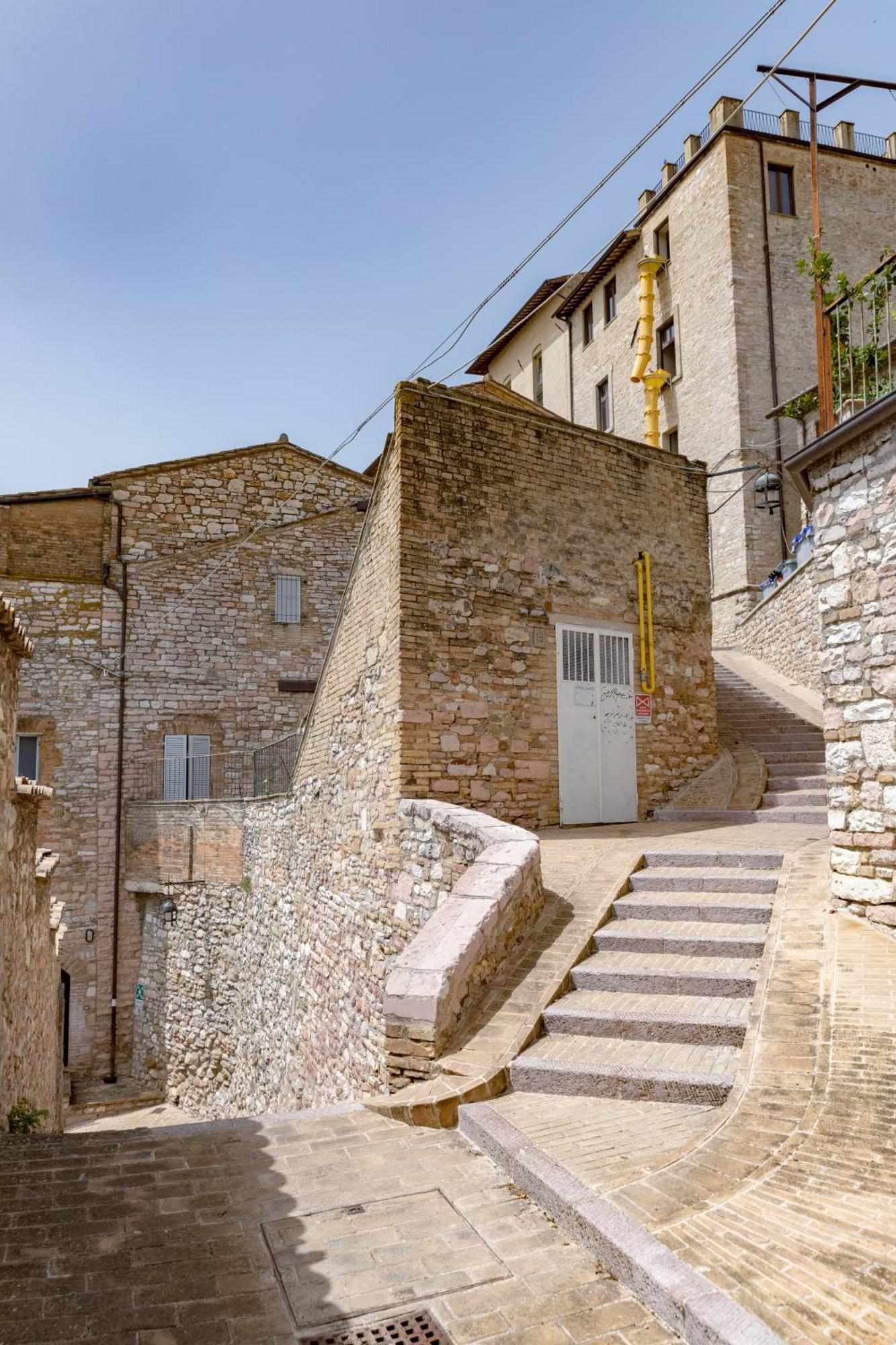 Rustic House, Con Patio E Giardino, Assisi Centro Vila Exterior foto