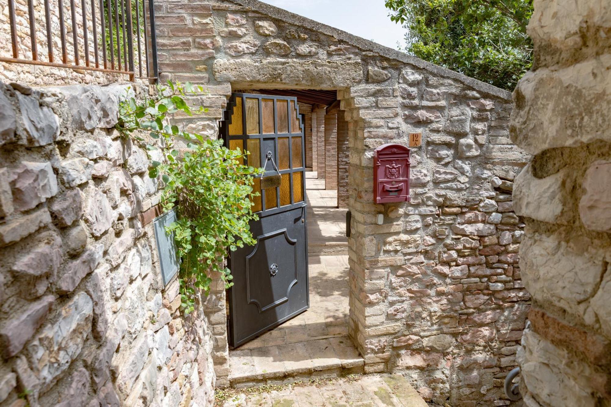 Rustic House, Con Patio E Giardino, Assisi Centro Vila Exterior foto